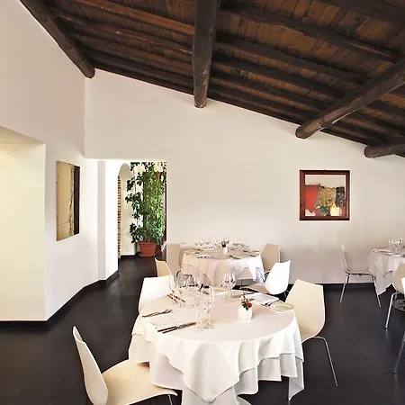 Relais D'assio 4* Labro