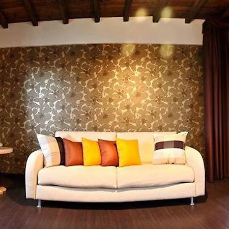 Relais D'assio 4* Labro